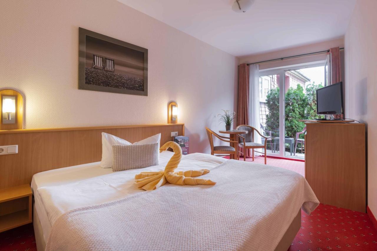 Pension Erdmann - Hotel Garni Heringsdorf  Buitenkant foto