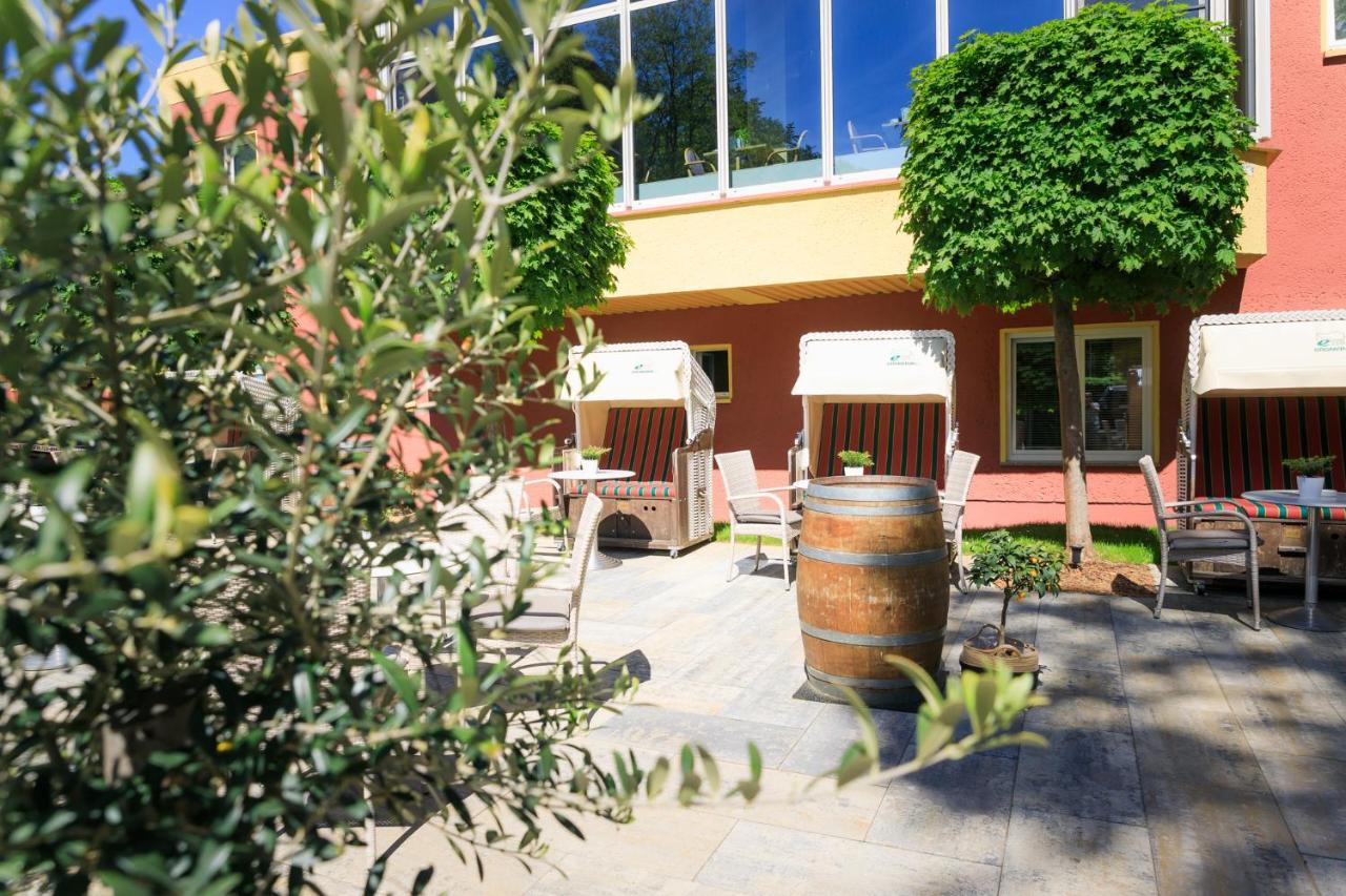 Pension Erdmann - Hotel Garni Heringsdorf  Buitenkant foto